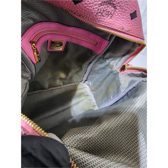 Authentic MCM Small Visetos Stark Leather Backpack Pink - Picture 12 of 15